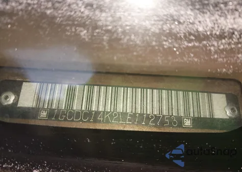 1990 Chevrolet Gmt-400 C1500 z USA, uszkodzony, nr VIN 1GCDC14K2LE112753